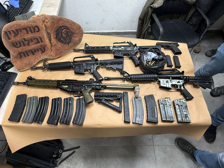 اعتقال مشتبهين من النقب وطمرة والقدس بجرائم جنائية